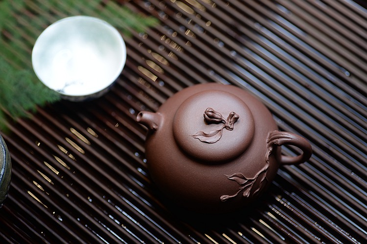 紫砂壶图片：不是所有茶叶都需要洗 - 美壶网