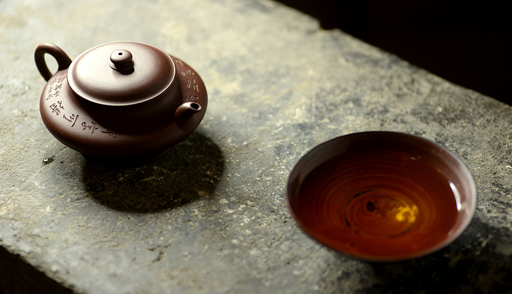 紫砂壶图片：茶叶品鉴之自身口感与茶口感 - 美壶网