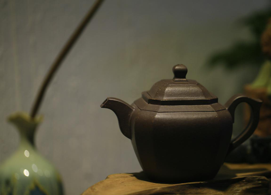 紫砂壶图片：吴杰——中国紫砂壶工艺美术的传承者与引领者 - 美壶网