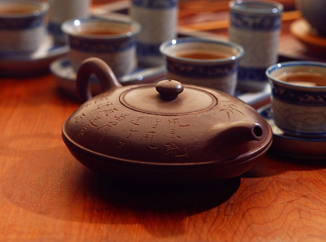 紫砂壶图片：茶道与画道 - 美壶网