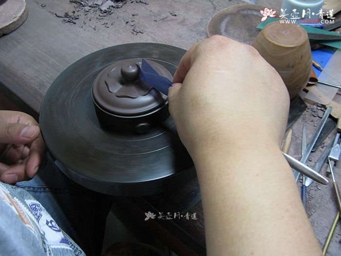紫砂壶图片：美壶网