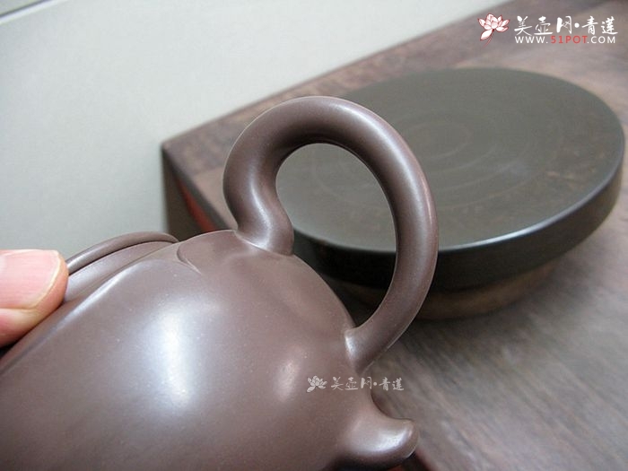 紫砂壶图片：美壶网