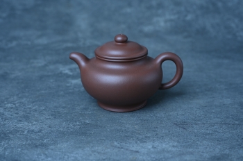 紫砂壶图片：美壶特惠 手工手制紫砂壶特好底槽青掇只壶 茶人醉爱 - 美壶网