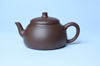 紫砂壶图片：美壶特惠 紫砂壶特好老紫泥乳鼎石瓢壶 茶壶 茶具 单壶 - 美壶网