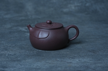 紫砂壶图片：美壶特惠 优质老紫泥般若小美壶 茶人醉爱 - 美壶网