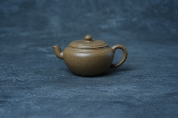 紫砂壶图片：美壶特惠 特好老段泥碗灯湖 茶人醉爱 - 美壶网