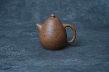 紫砂壶图片：美壶特惠 特好桃花段泥龙蛋紫砂壶 茶人醉爱 - 美壶网
