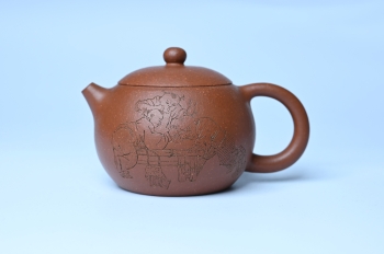 紫砂壶图片：油润降坡泥全手工小品西施壶  装饰童子图 天真无邪 - 美壶网